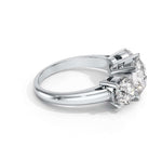 Load image into Gallery viewer, Three stone rounds (L-G)