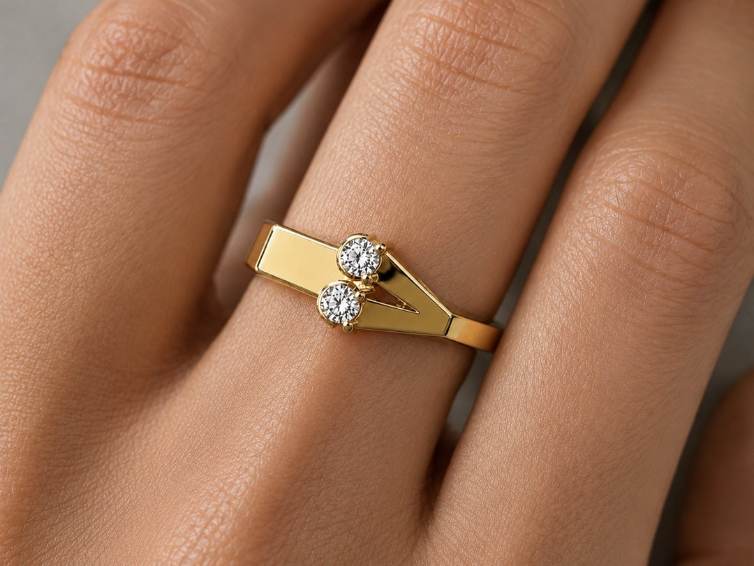 Different Love lab-grown diamond ring shown in a close-up on a woman’s hand.