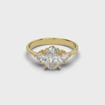 Load and play video in Gallery viewer, Three stone oval rounds (L-G)
